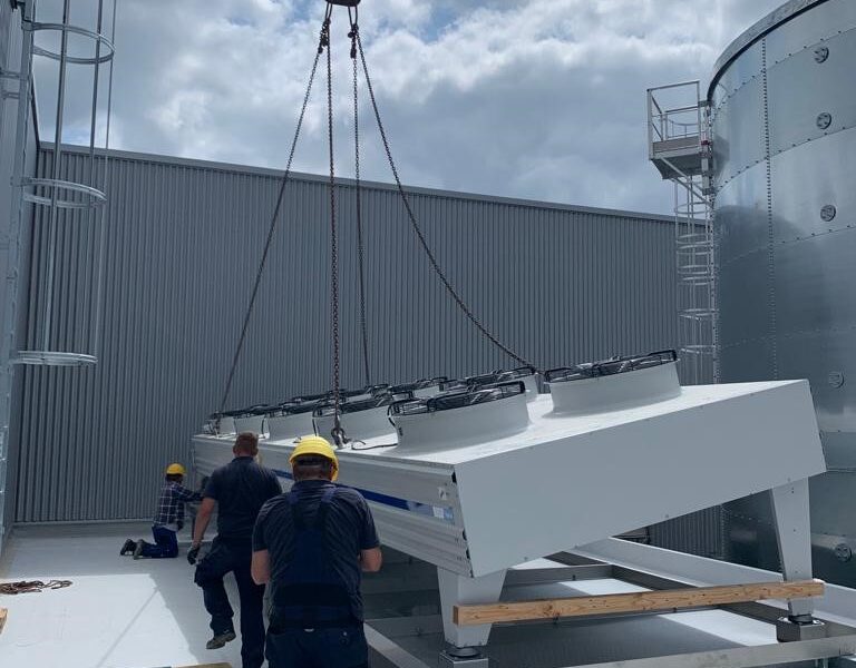 Dachinstallation HELA Zentrum
